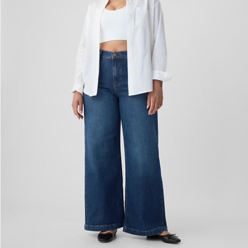Women's NWT Gap Sky High Rise Stride Wide-Leg Jeans Size 34 / 18R
